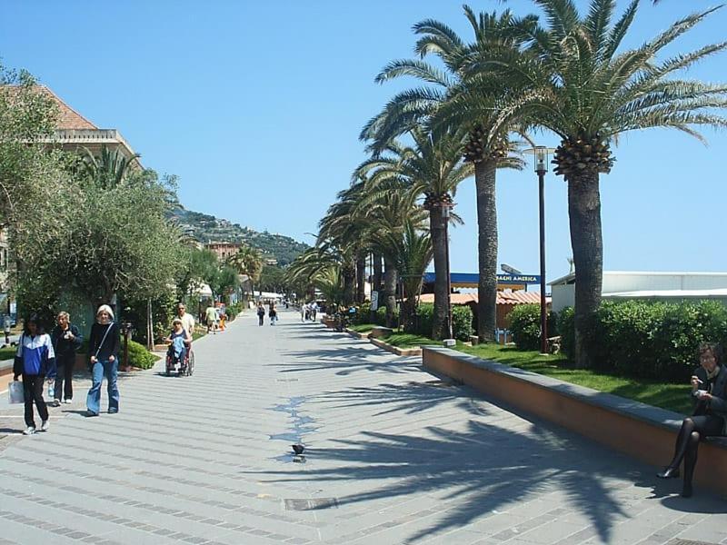 Ilgattosuruotefinalligure Finale Ligure Exterior photo